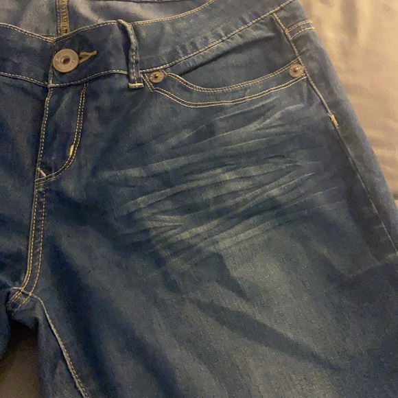 G By Guess Suzette Super Skinny Jeans - Picture 3 of 9